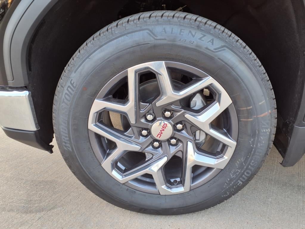 2026 GMC Sierra 1500 SLT Crew Cab Short Box RWD