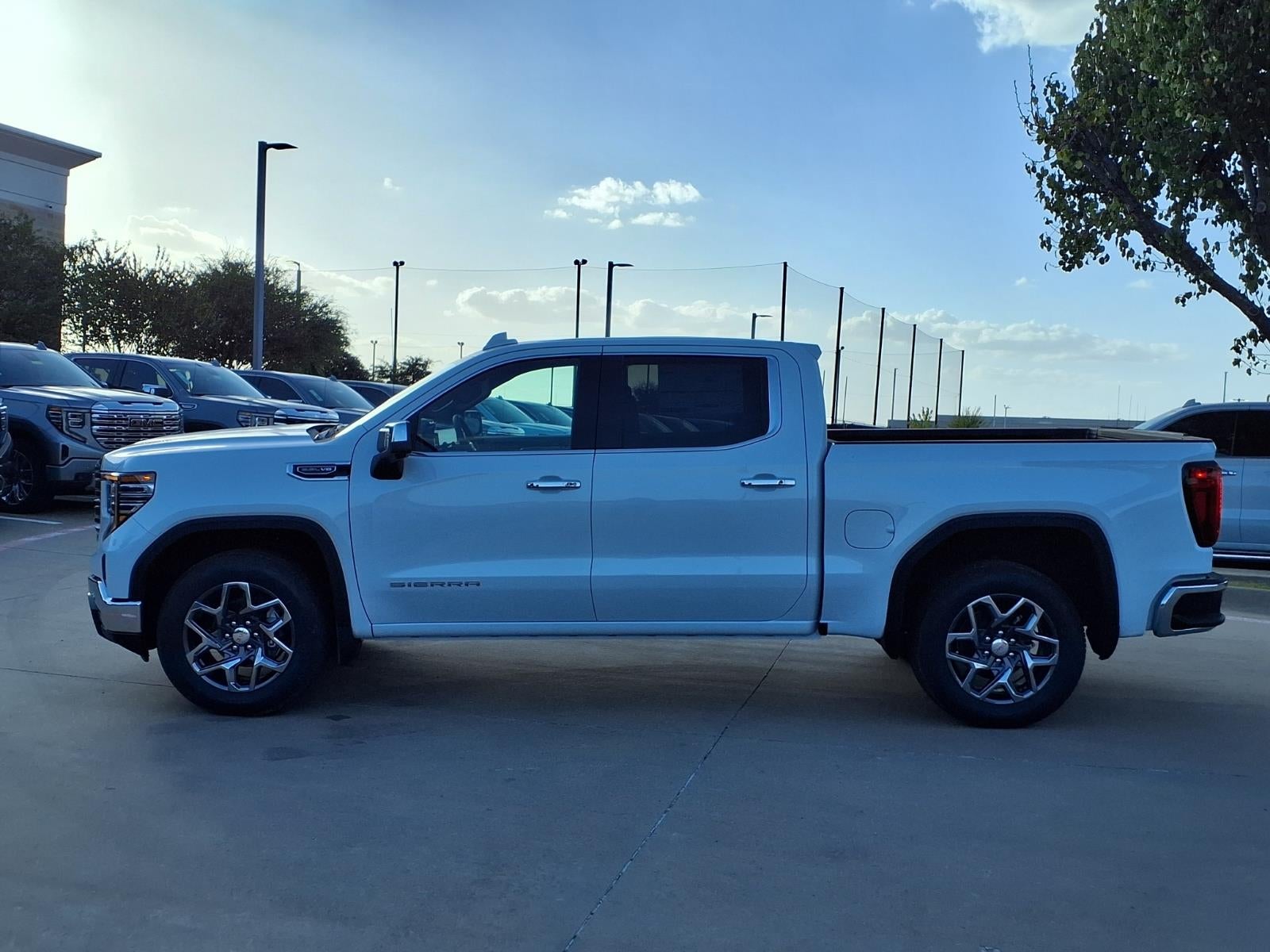 2026 GMC Sierra 1500 SLT Crew Cab Short Box RWD