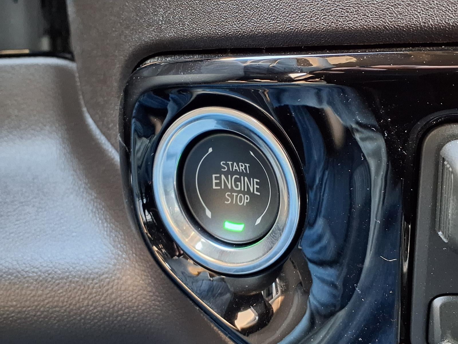 2026 GMC Sierra 1500 SLT Crew Cab Short Box RWD