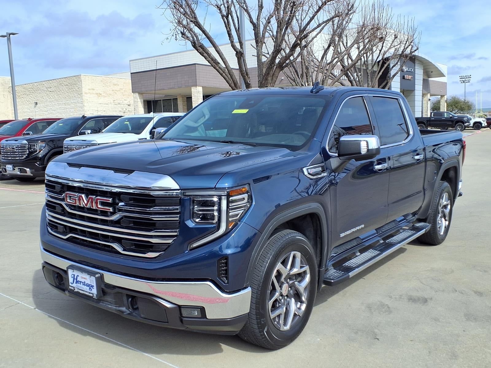 2023 GMC Sierra 1500 SLT