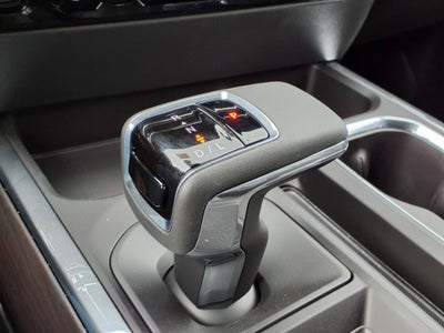 2026 GMC Sierra 1500 SLT Crew Cab Short Box RWD