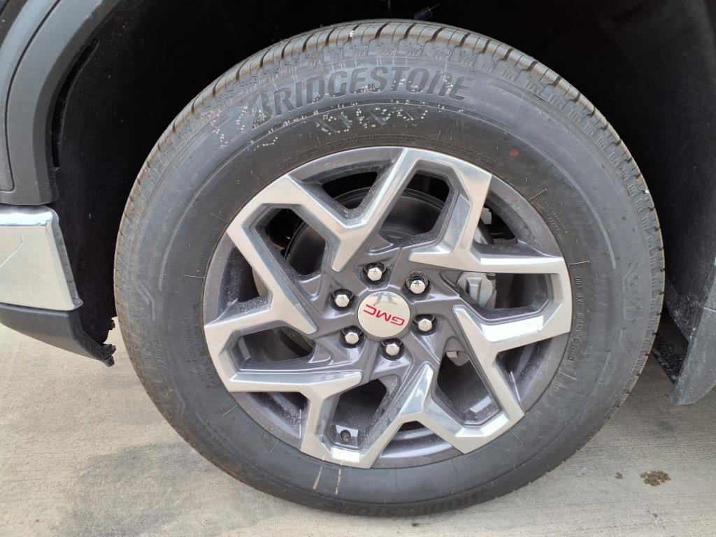 2026 GMC Sierra 1500 SLT Crew Cab Short Box RWD