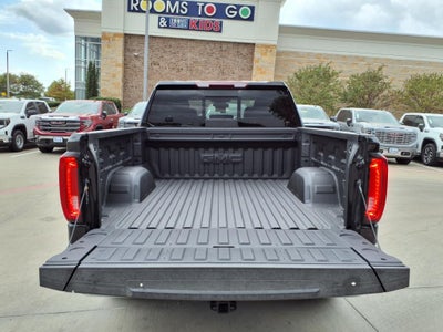 2026 GMC Sierra 1500 SLT Crew Cab Short Box RWD