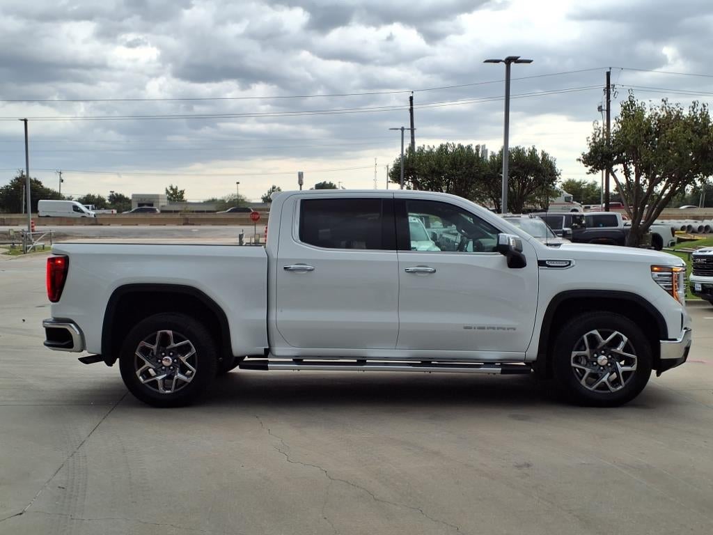 2026 GMC Sierra 1500 SLT Crew Cab Short Box RWD
