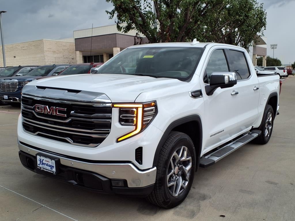 2026 GMC Sierra 1500 SLT Crew Cab Short Box RWD