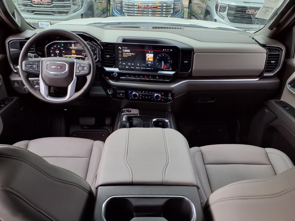 2026 GMC Sierra 1500 SLT Crew Cab Short Box RWD