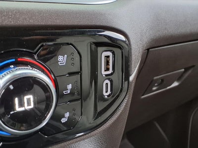 2026 GMC Sierra 1500 SLT Crew Cab Short Box RWD