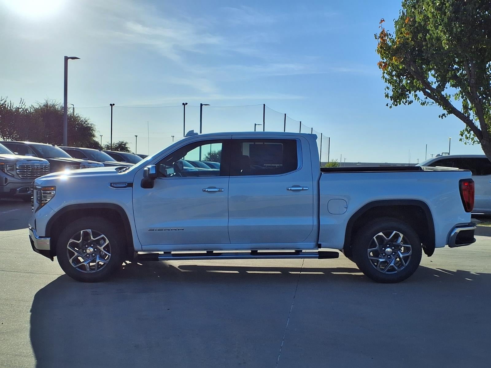 2026 GMC Sierra 1500 SLT Crew Cab Short Box RWD