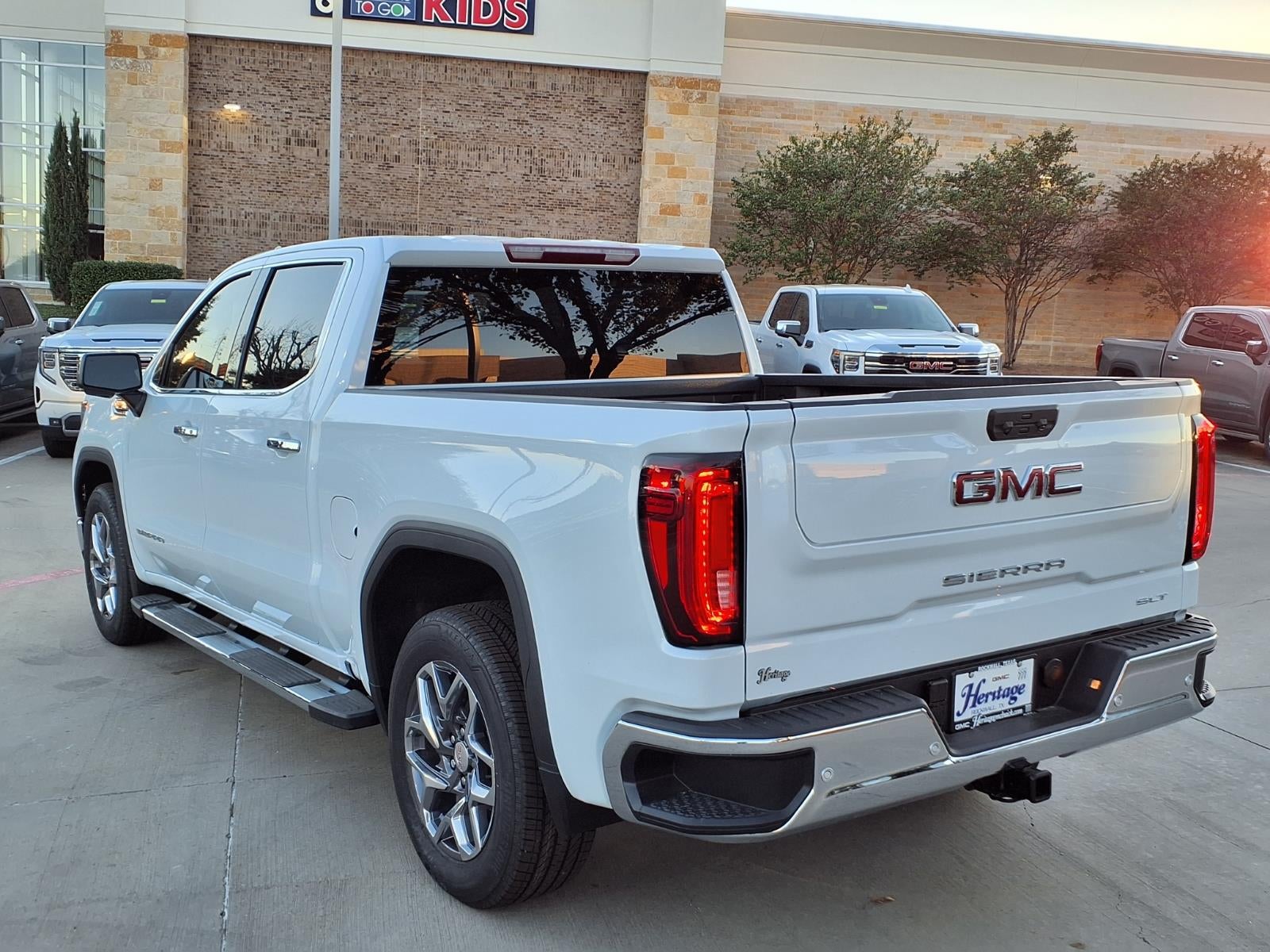 2026 GMC Sierra 1500 SLT Crew Cab Short Box RWD
