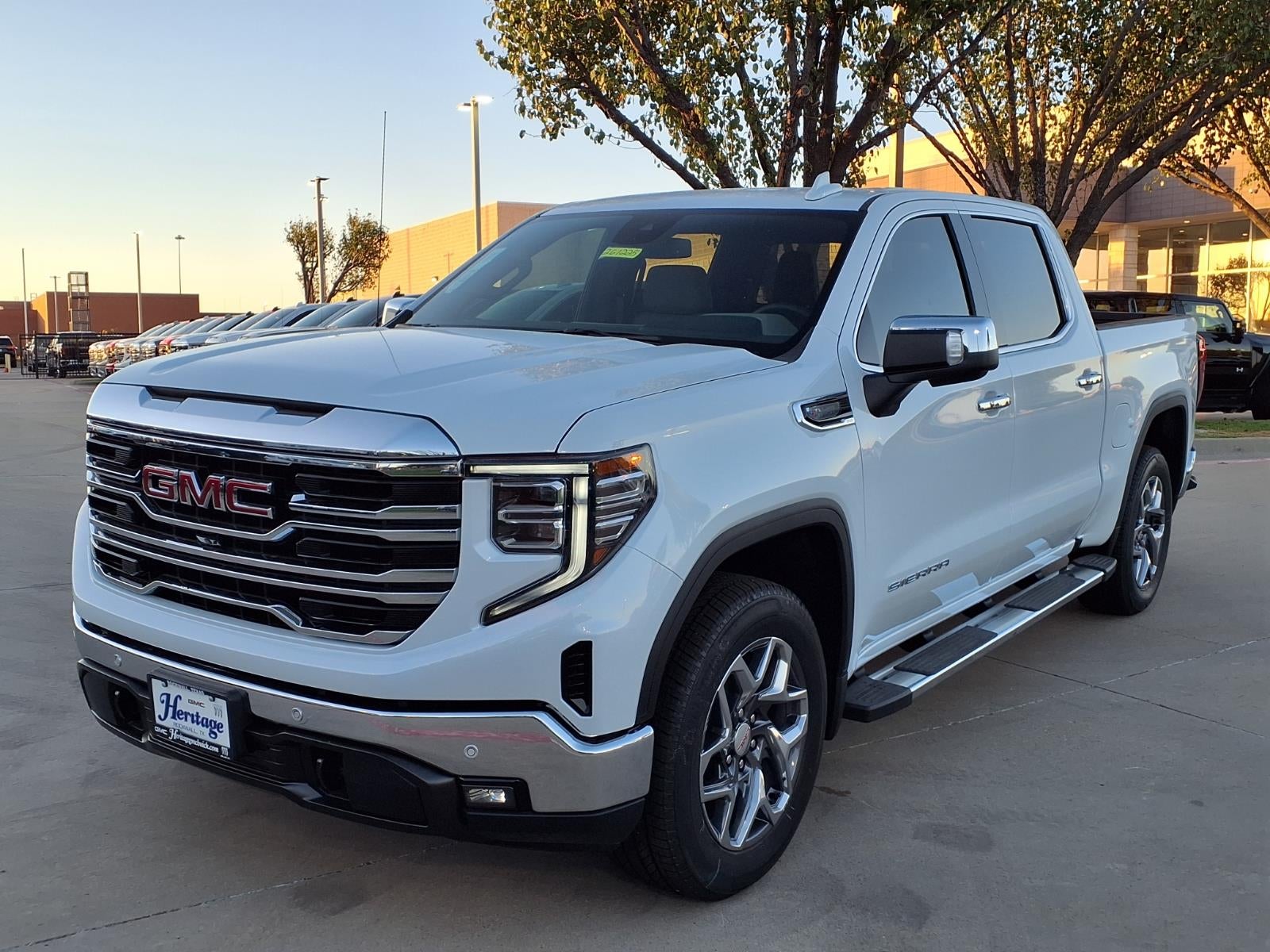 2026 GMC Sierra 1500 SLT Crew Cab Short Box RWD