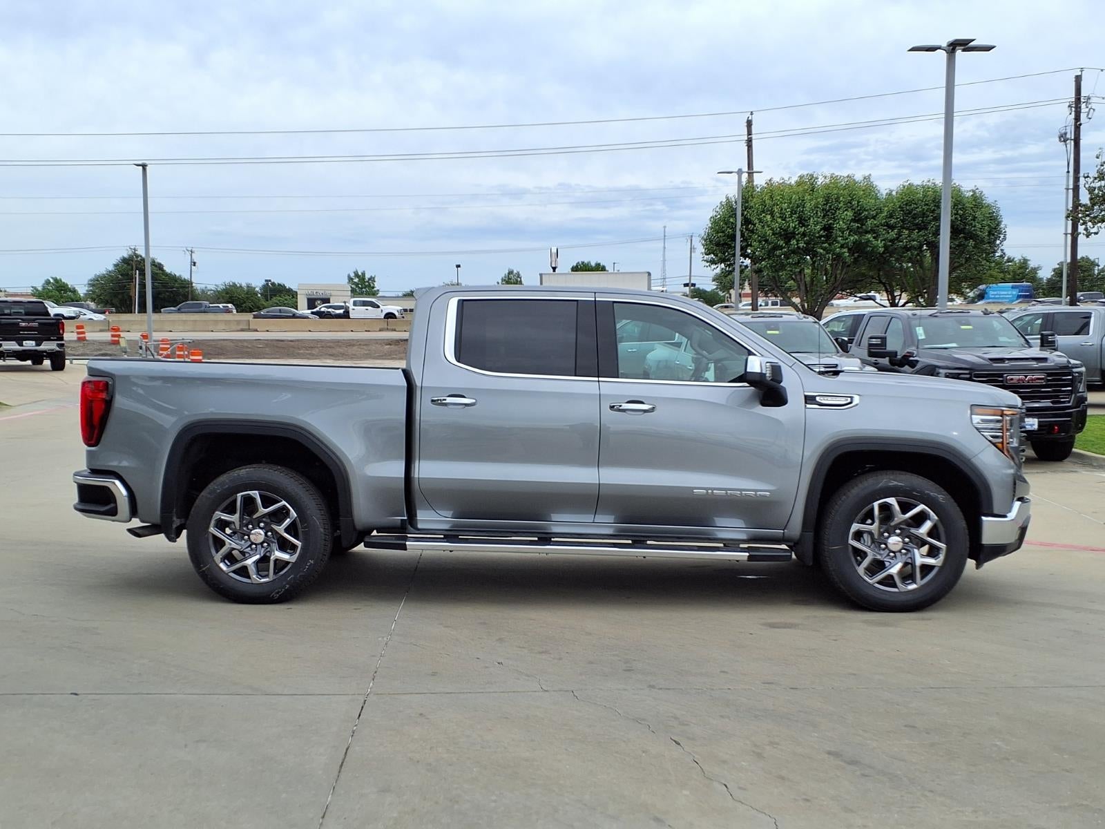 2026 GMC Sierra 1500 SLT Crew Cab Short Box RWD
