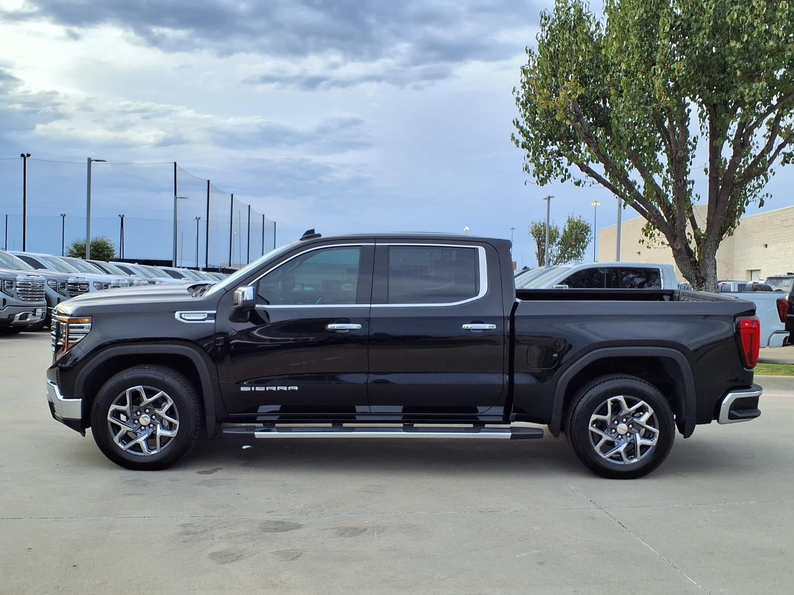 2026 GMC Sierra 1500 SLT Crew Cab Short Box RWD