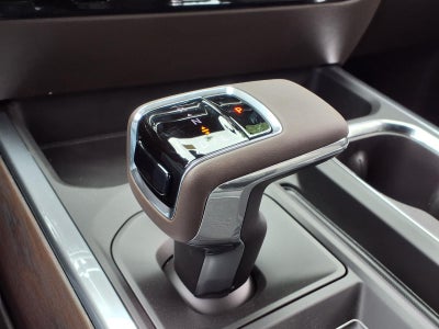 2026 GMC Sierra 1500 SLT Crew Cab Short Box RWD