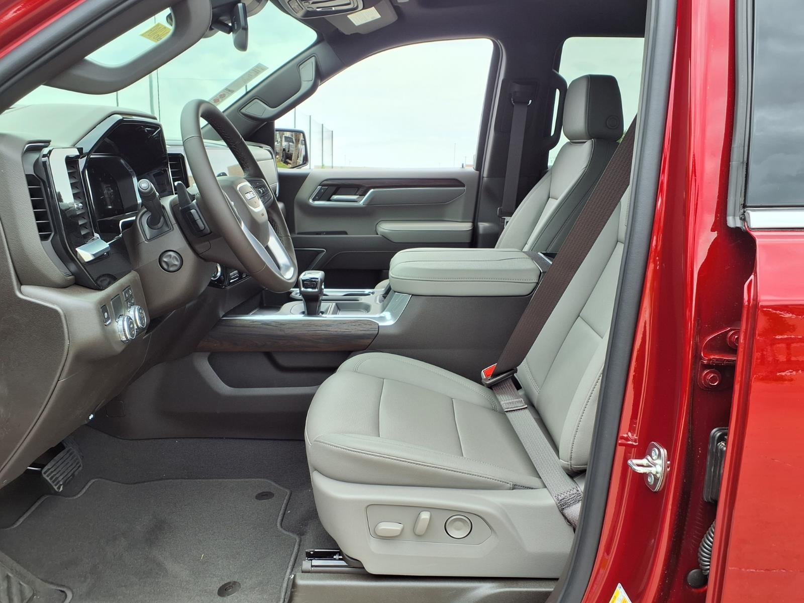 2026 GMC Sierra 1500 SLT Crew Cab Short Box RWD