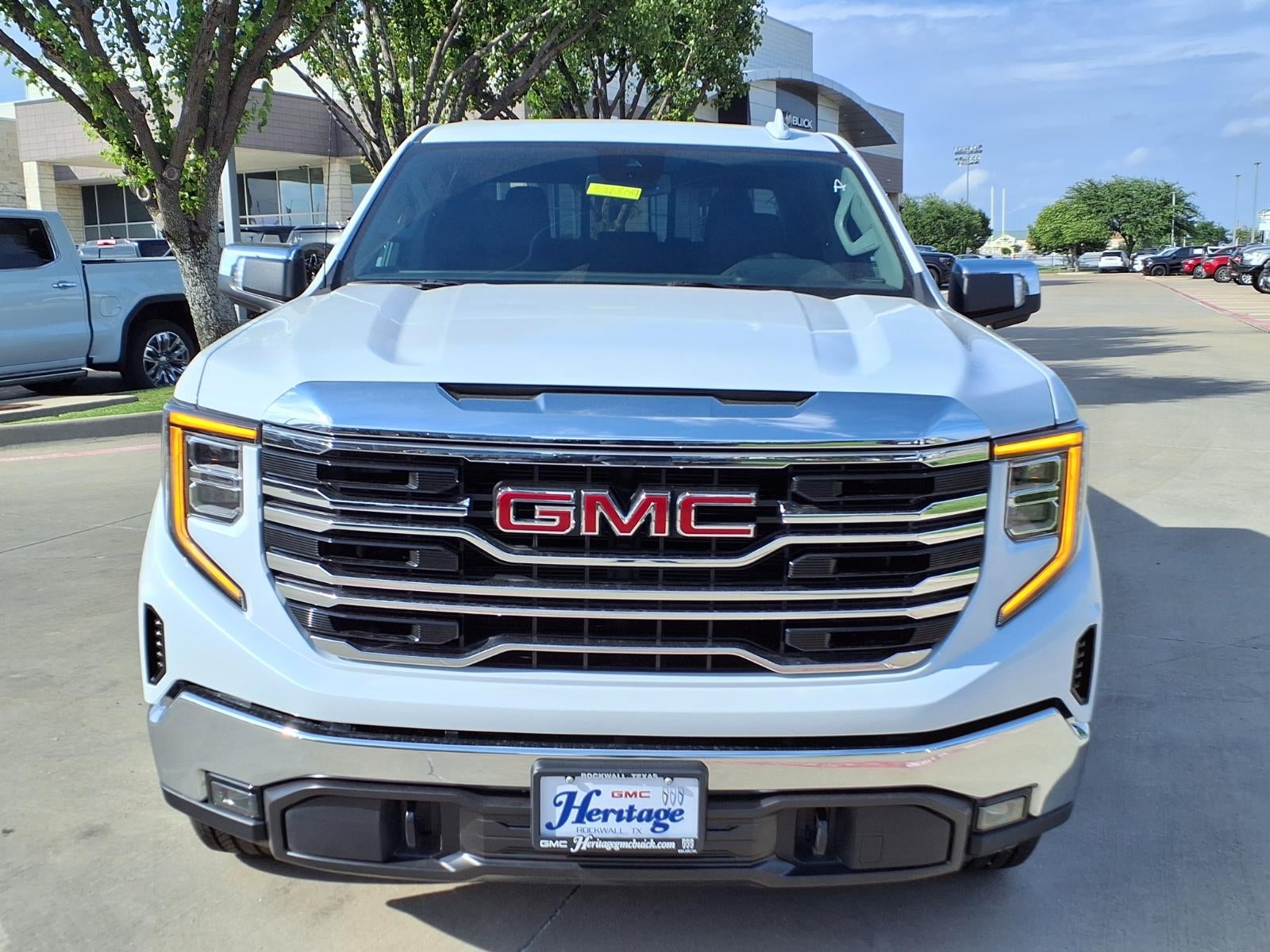 2026 GMC Sierra 1500 SLT Crew Cab Short Box RWD