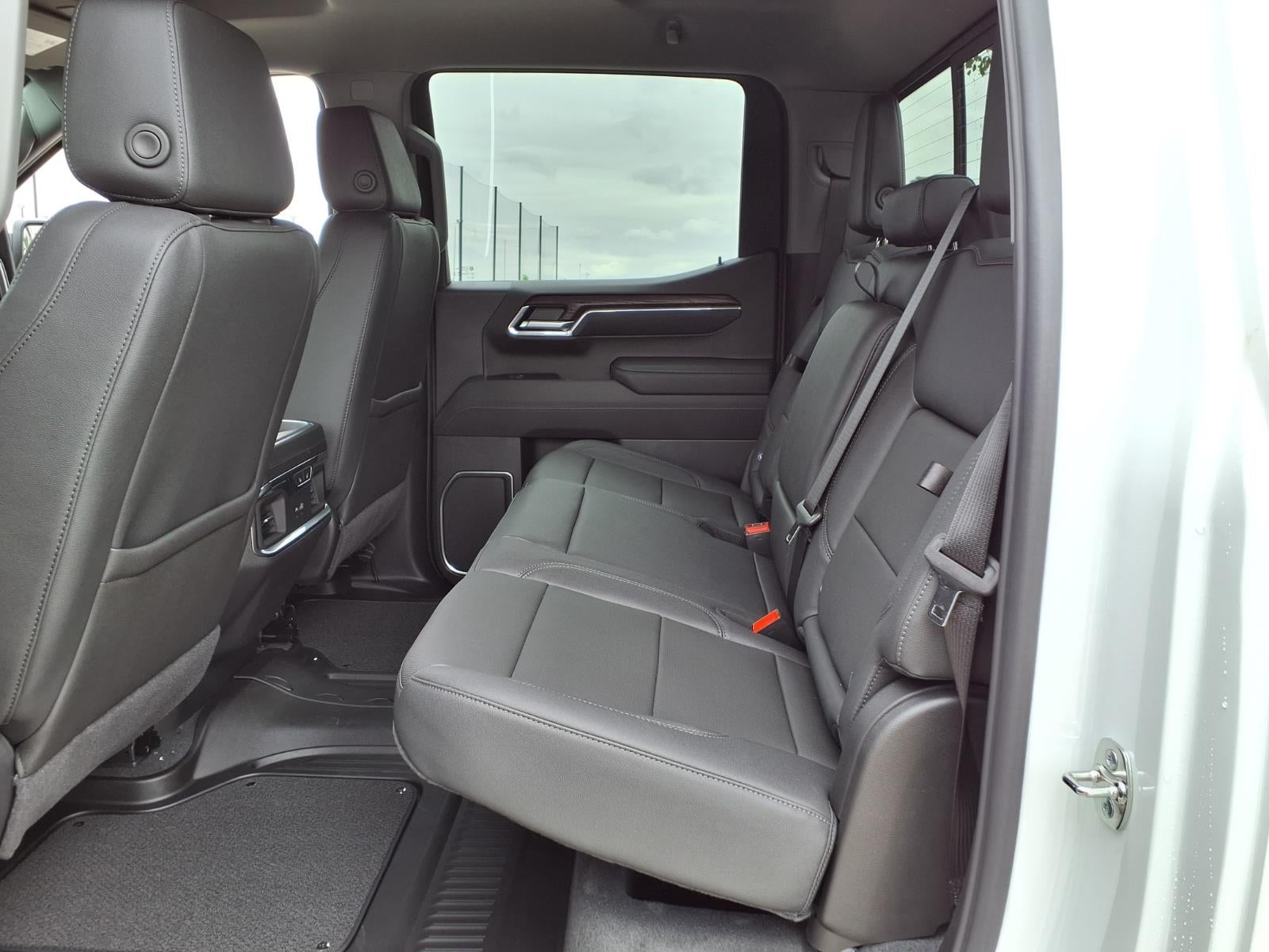 2026 GMC Sierra 1500 SLT Crew Cab Short Box RWD