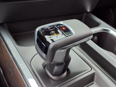 2026 GMC Sierra 1500 SLT Crew Cab Short Box RWD
