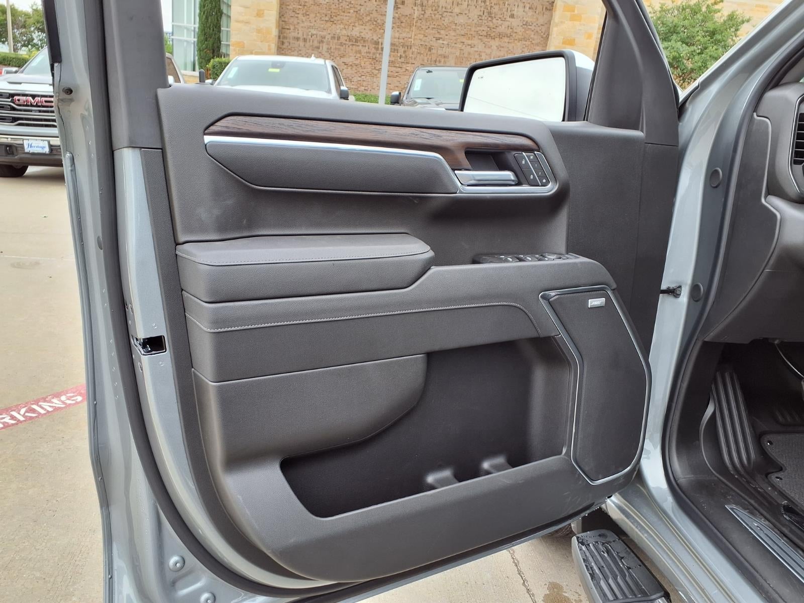 2026 GMC Sierra 1500 SLT Crew Cab Short Box RWD