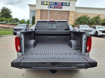 2026 GMC Sierra 1500 SLT Crew Cab Short Box RWD