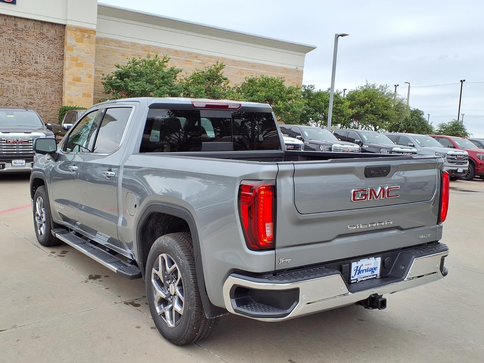 2026 GMC Sierra 1500 SLT Crew Cab Short Box RWD