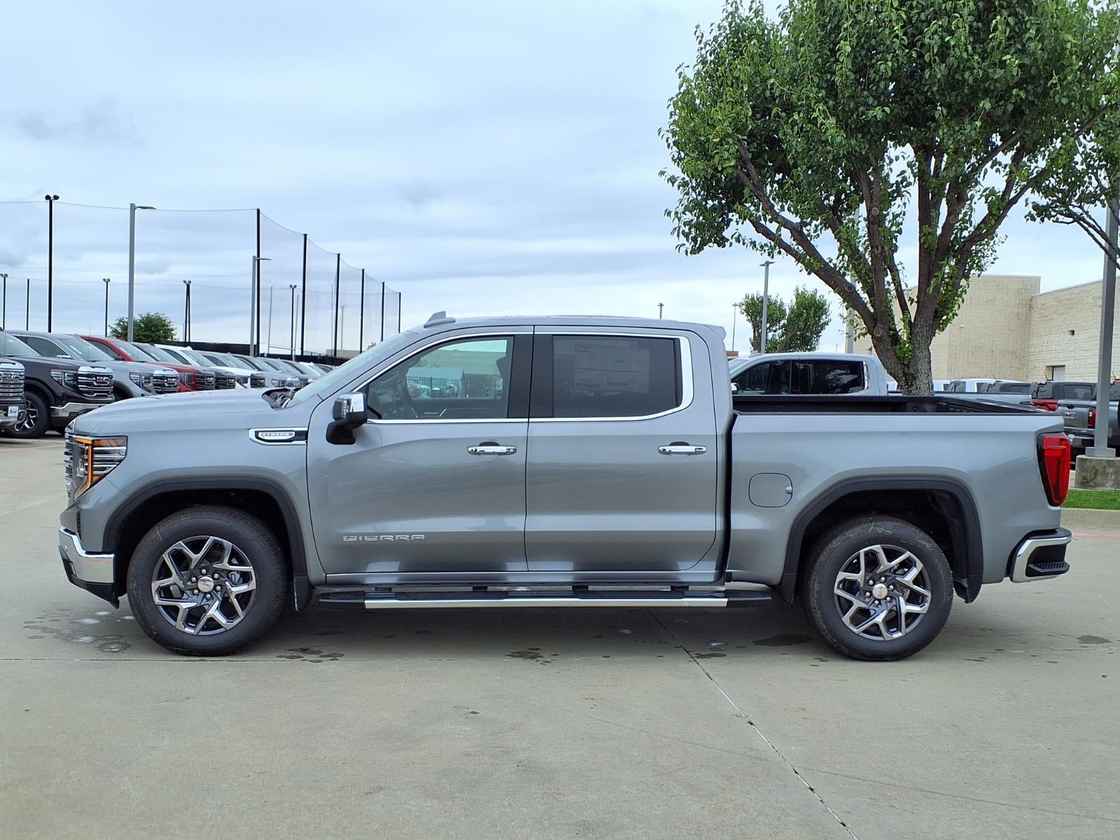 2026 GMC Sierra 1500 SLT Crew Cab Short Box RWD