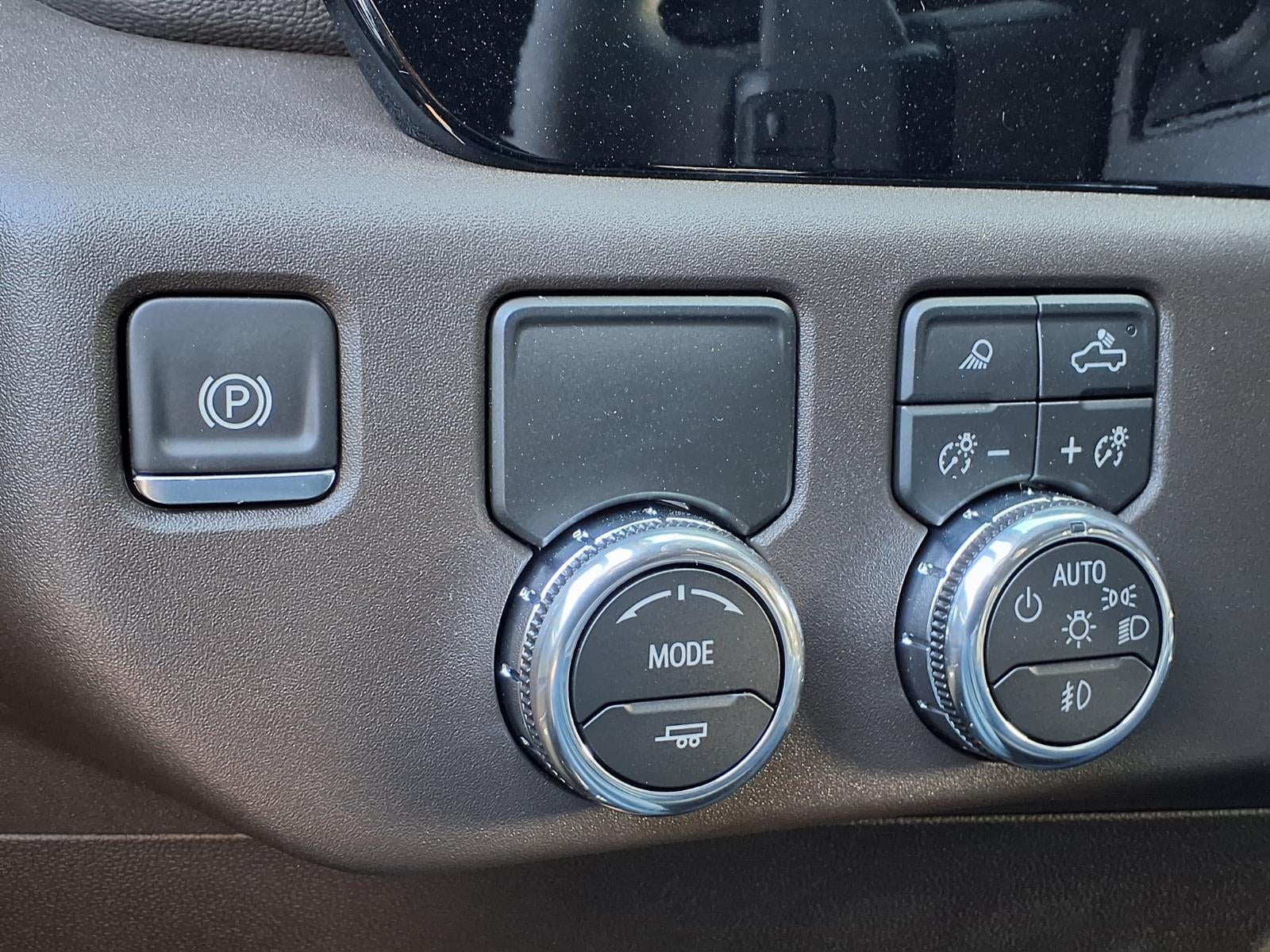 2026 GMC Sierra 1500 SLT - Photo 14