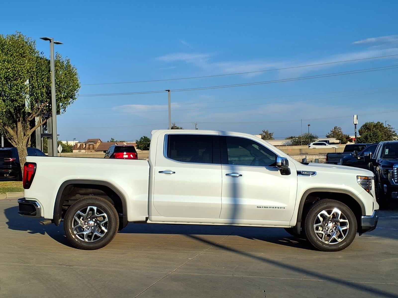 2026 GMC Sierra 1500 SLT - Photo 2