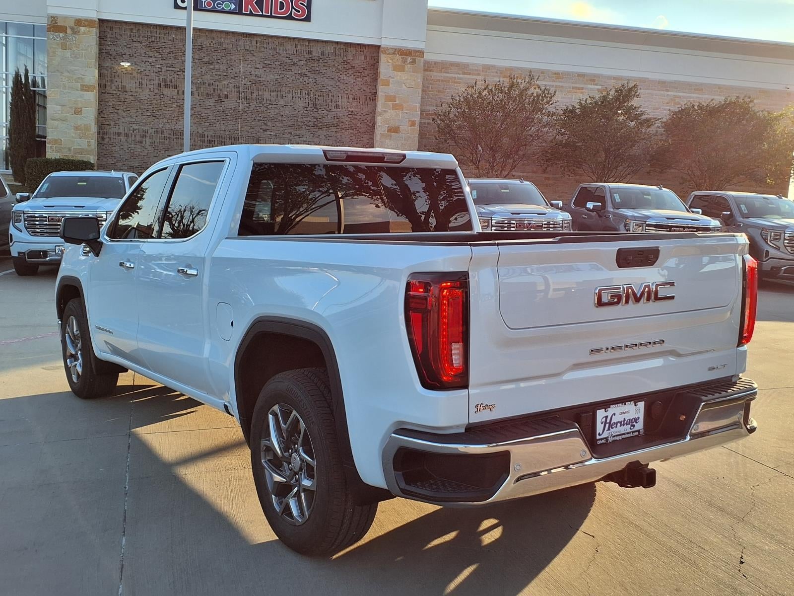 2026 GMC Sierra 1500 SLT Crew Cab Short Box RWD