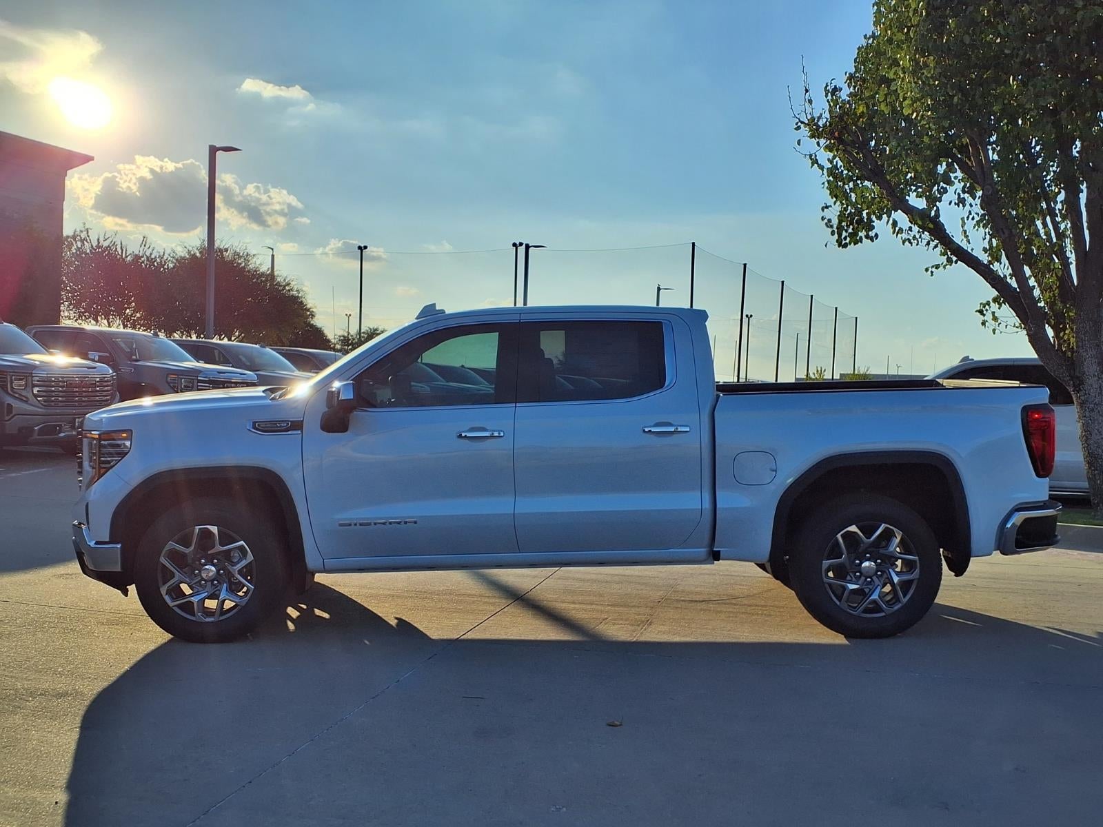 2026 GMC Sierra 1500 SLT Crew Cab Short Box RWD