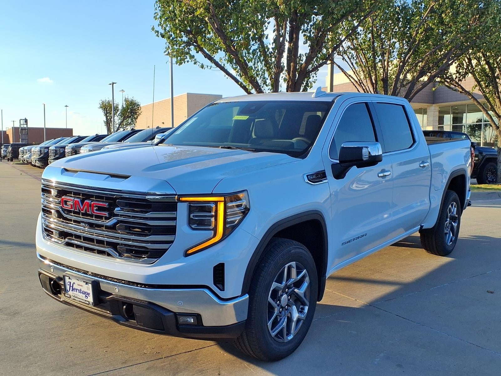 2026 GMC Sierra 1500 SLT Crew Cab Short Box RWD