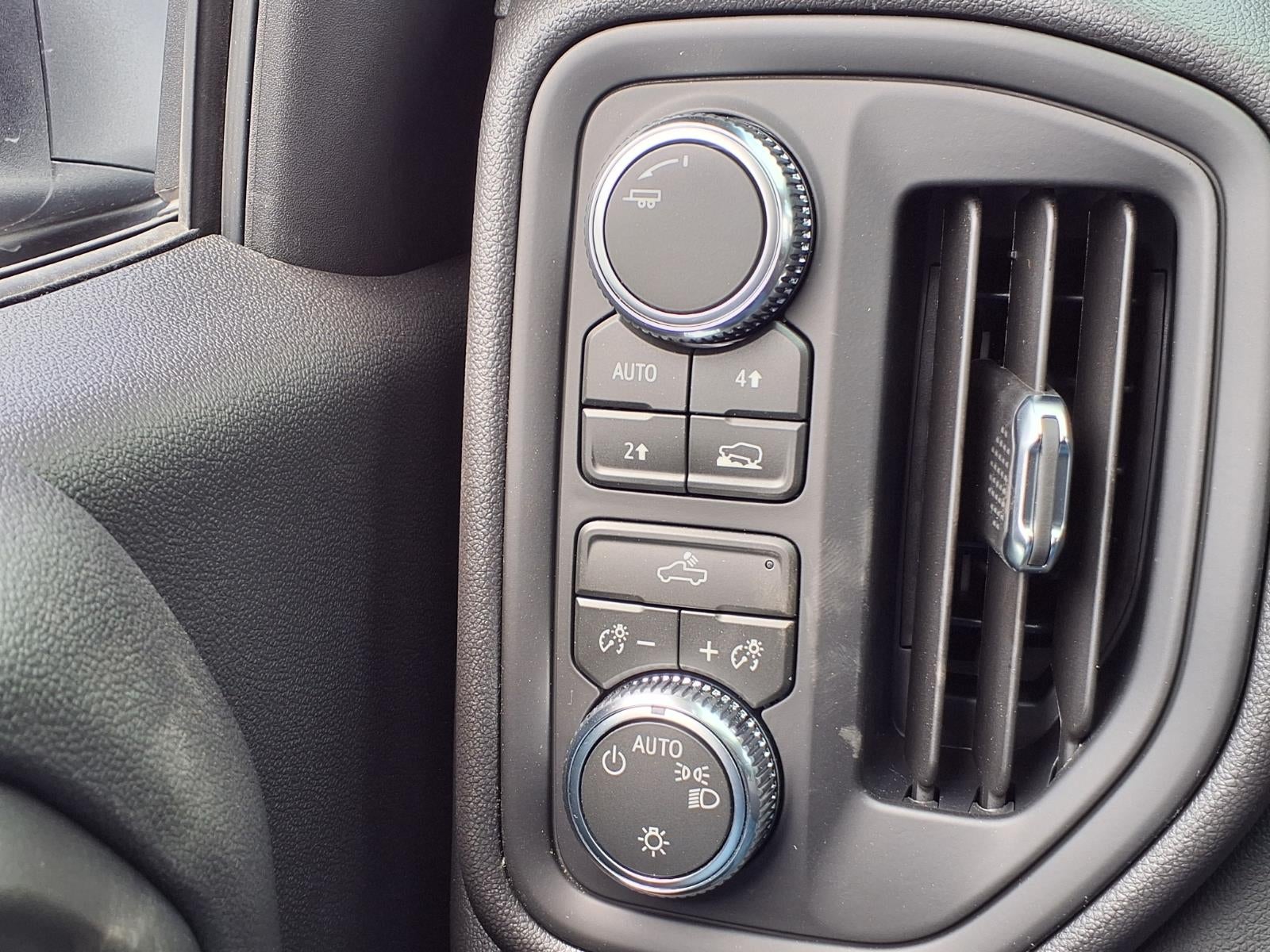 2026 GMC Sierra 1500 Pro Crew Cab Short Box 4WD