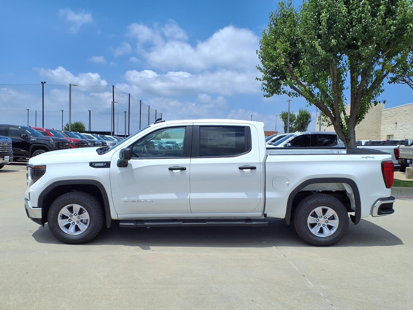 2026 GMC Sierra 1500 Pro Crew Cab Short Box 4WD