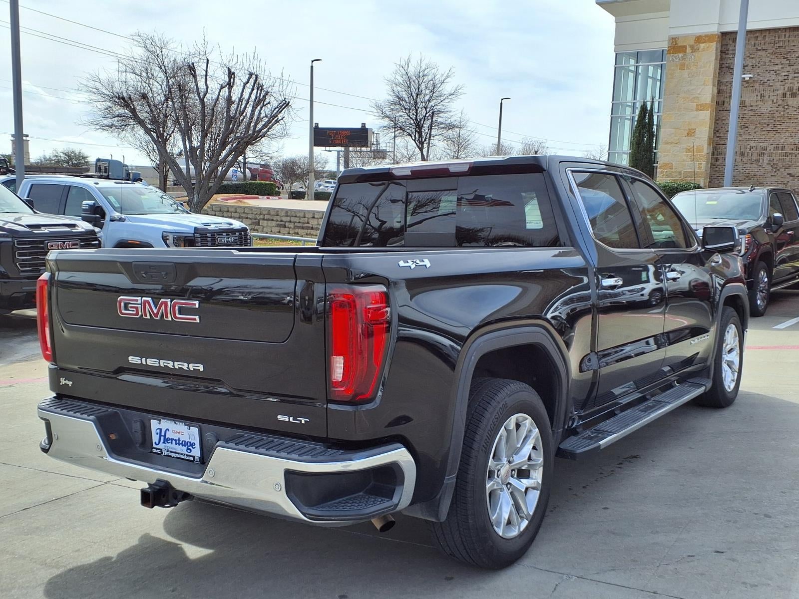 2021 GMC Sierra 1500 SLT