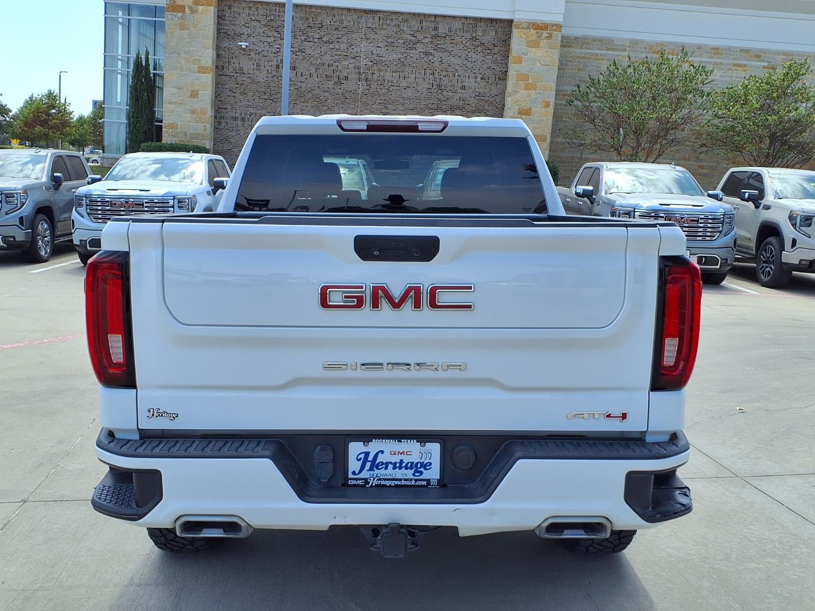 2021 GMC Sierra 1500 AT4
