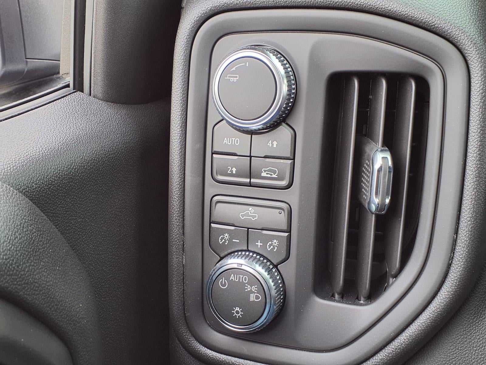 2026 GMC Sierra 1500 Pro Crew Cab Short Box 4WD