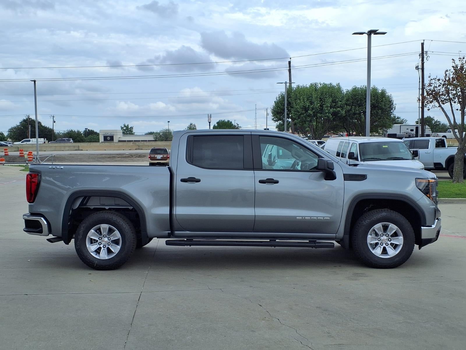 2026 GMC Sierra 1500 Pro Crew Cab Short Box 4WD