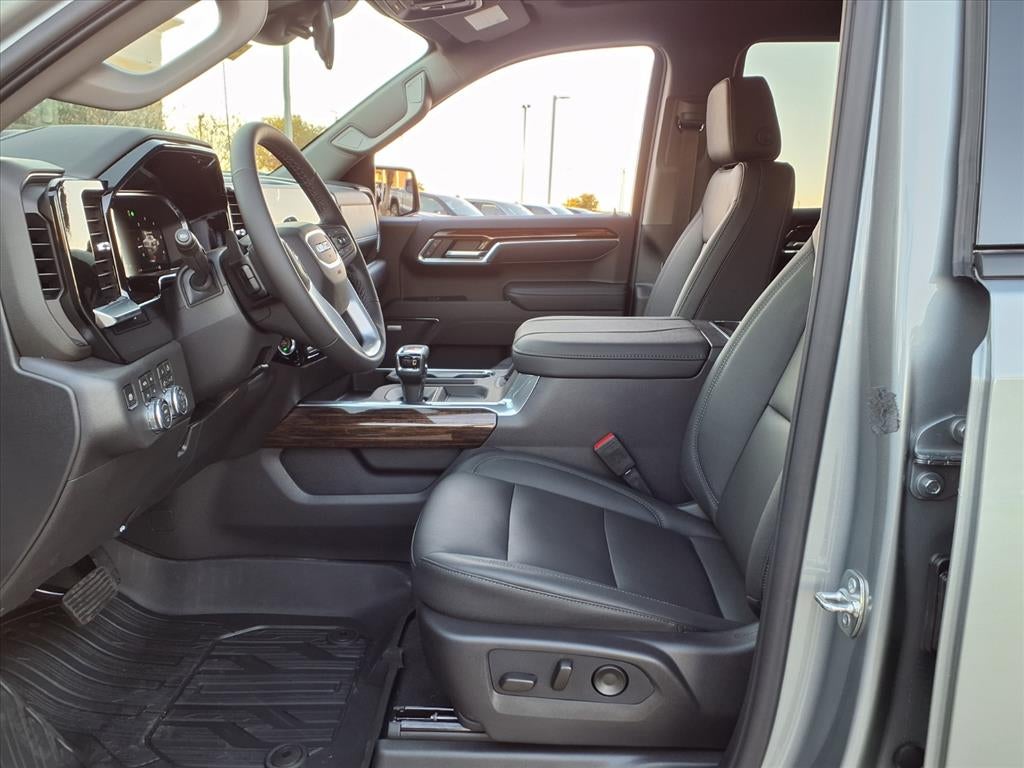 2026 GMC Sierra 1500 Elevation Crew Cab Short Box 4WD