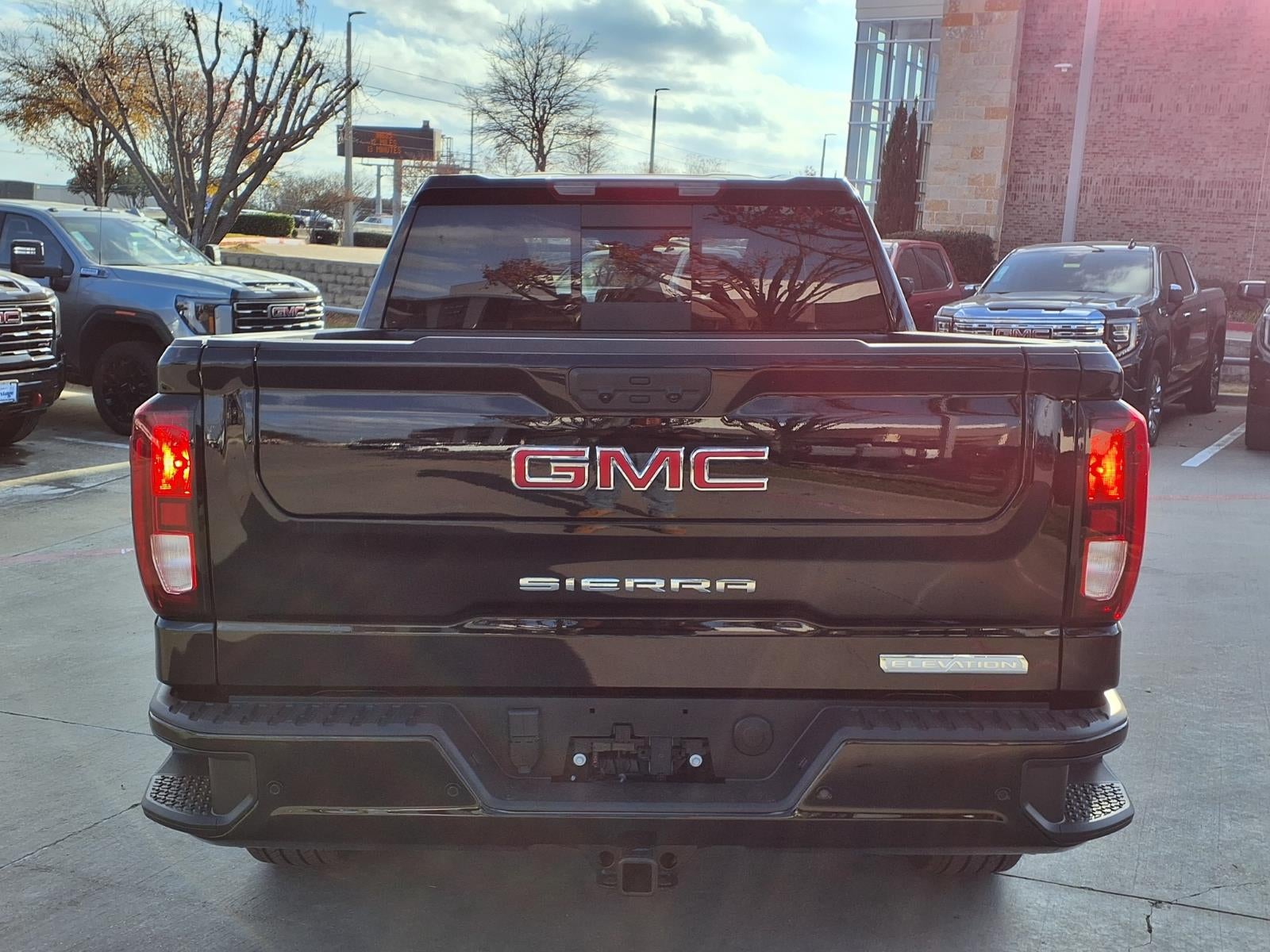 2026 GMC Sierra 1500 Elevation Crew Cab Short Box 4WD