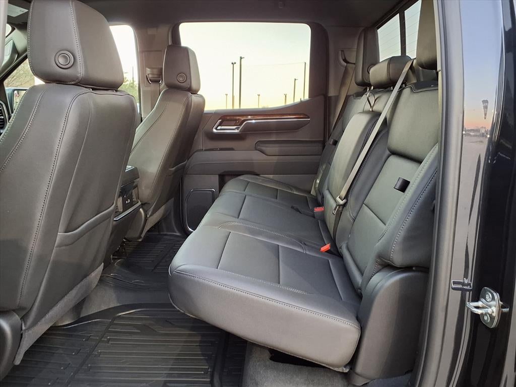 2026 GMC Sierra 1500 Elevation Crew Cab Short Box 4WD