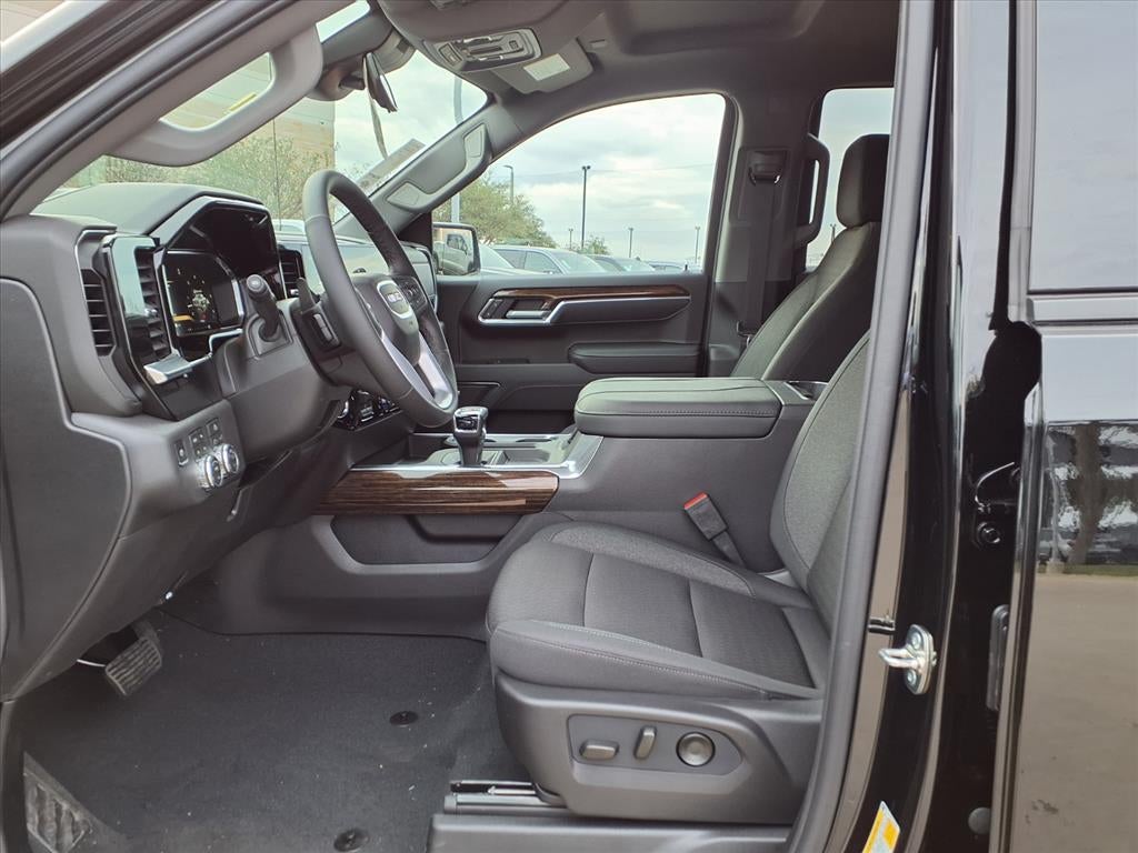 2026 GMC Sierra 1500 Elevation Crew Cab Short Box 4WD