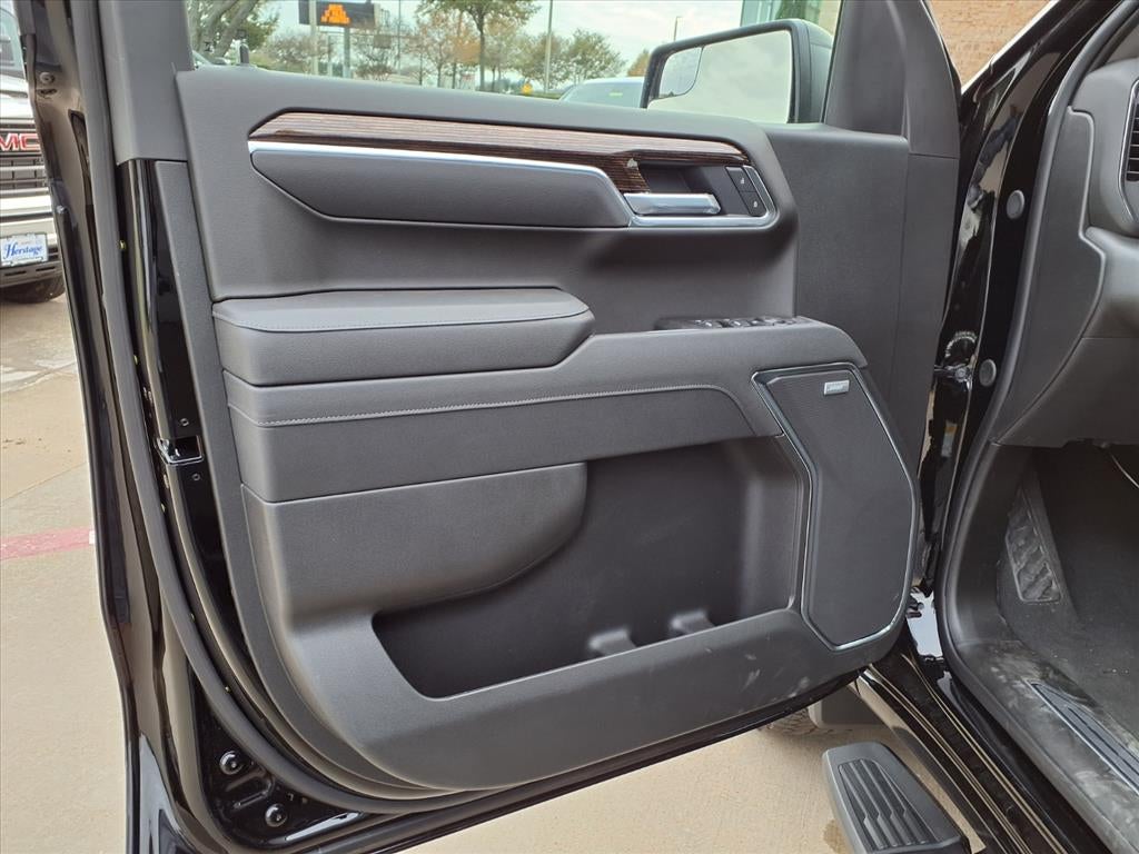 2026 GMC Sierra 1500 Elevation Crew Cab Short Box 4WD