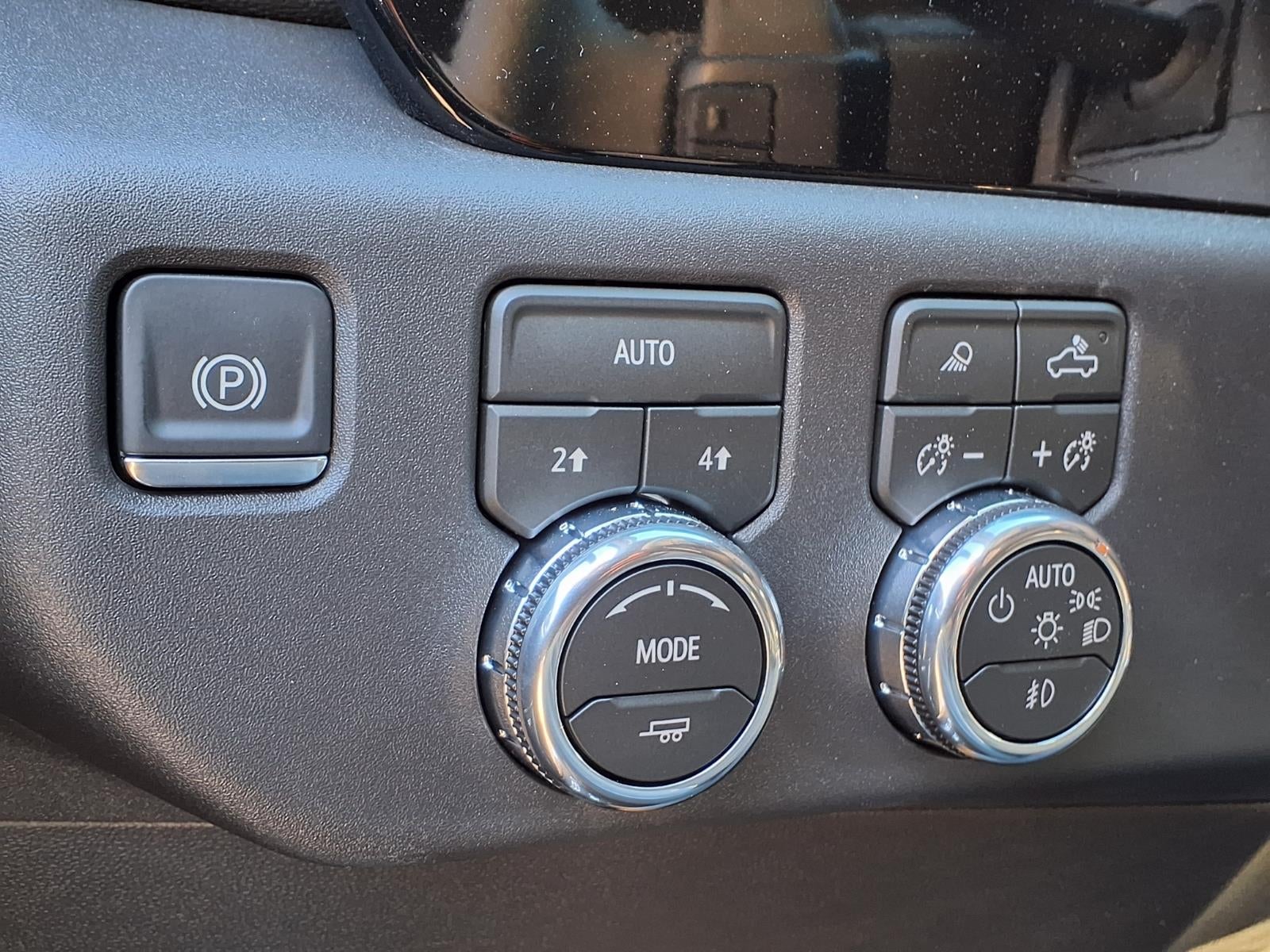 2026 GMC Sierra 1500 SLT Crew Cab Short Box 4WD