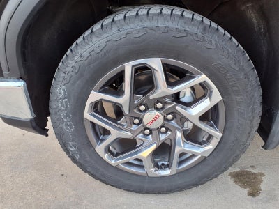 2026 GMC Sierra 1500 SLT Crew Cab Short Box 4WD