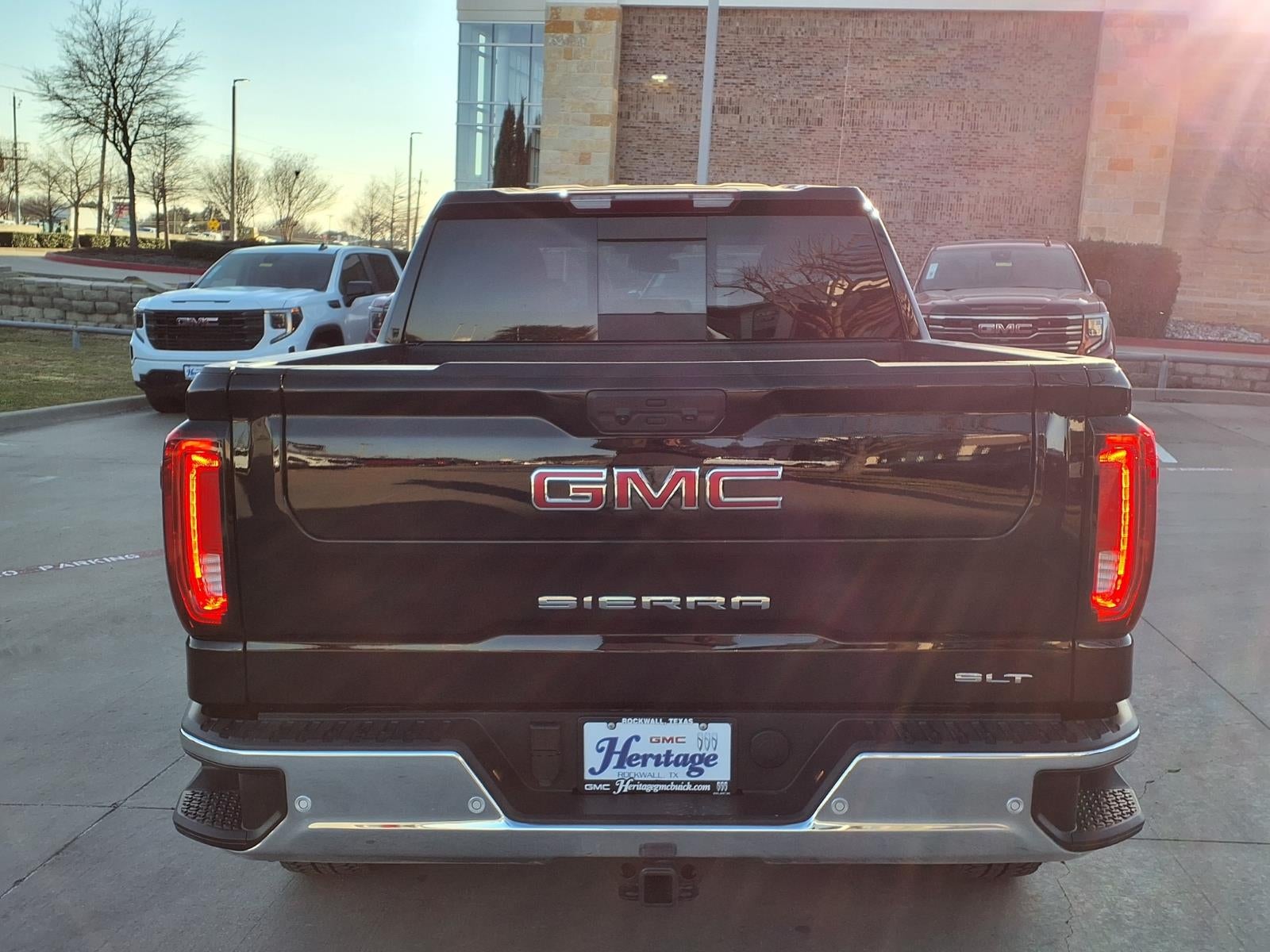 2026 GMC Sierra 1500 SLT Crew Cab Short Box 4WD