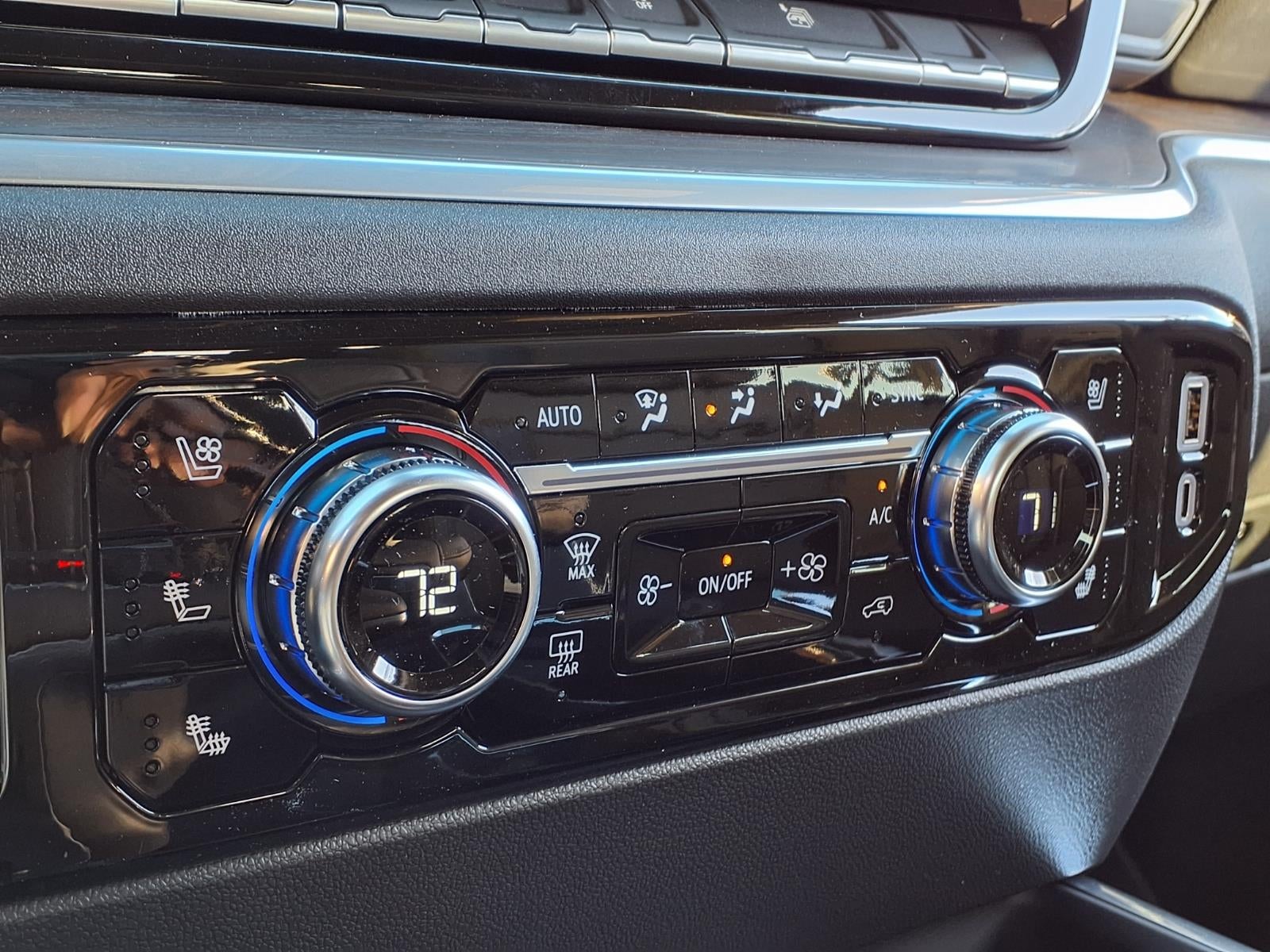 2026 GMC Sierra 1500 SLT Crew Cab Short Box 4WD