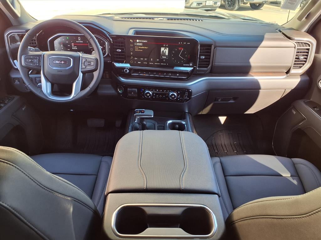 2026 GMC Sierra 1500 SLT Crew Cab Short Box 4WD