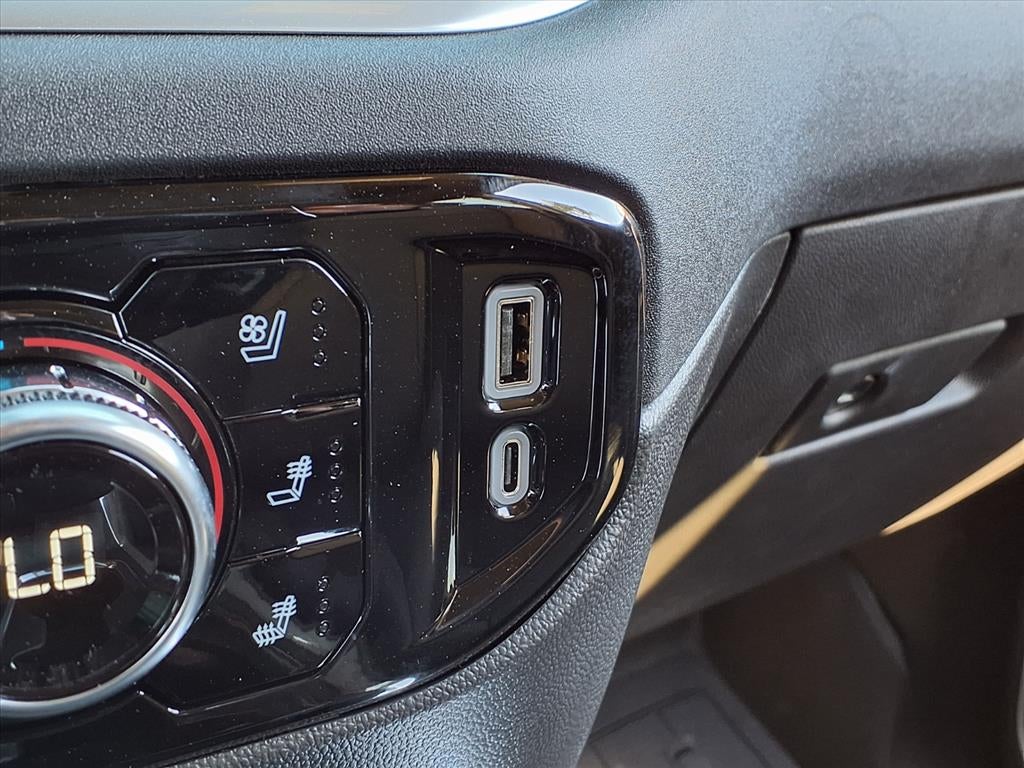 2026 GMC Sierra 1500 SLT Crew Cab Short Box 4WD