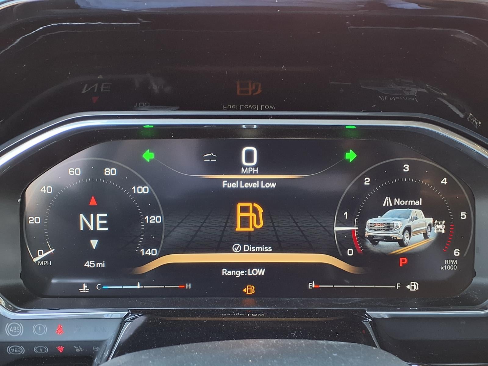 2026 GMC Sierra 1500 SLT Crew Cab Short Box 4WD