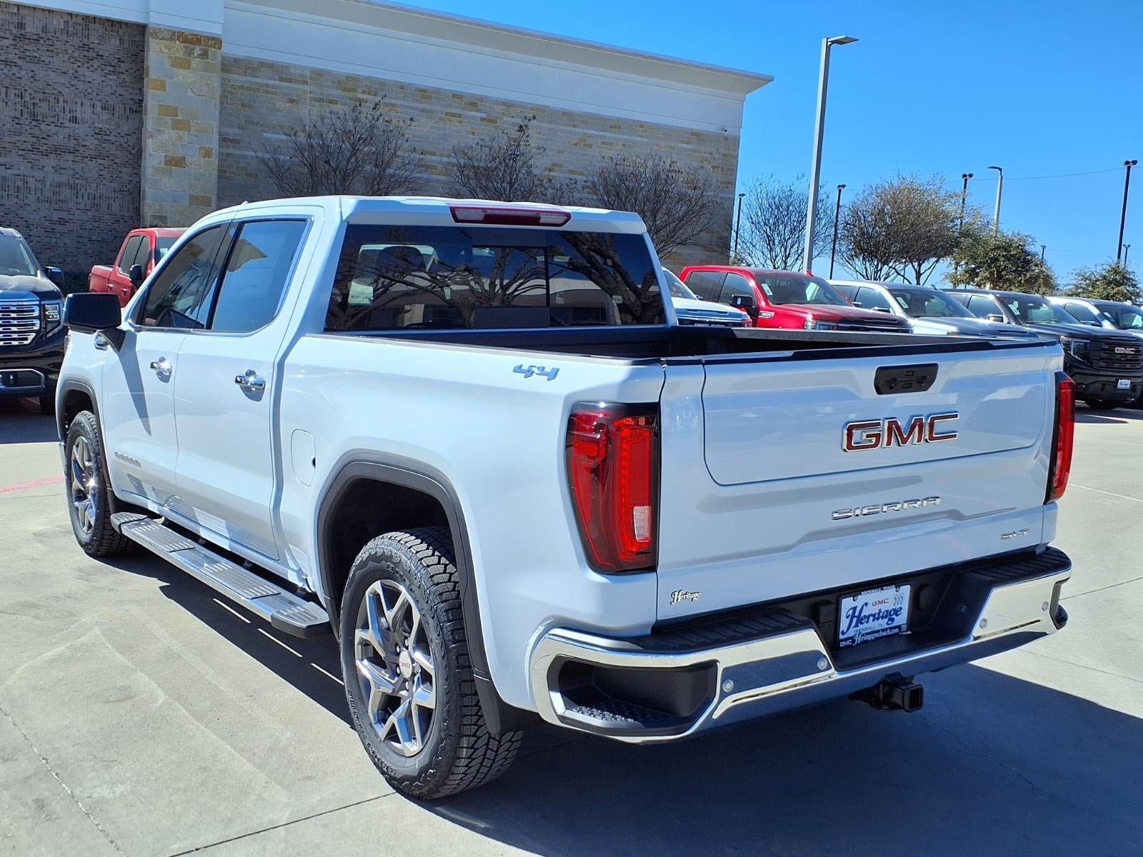 2026 GMC Sierra 1500 SLT Crew Cab Short Box 4WD