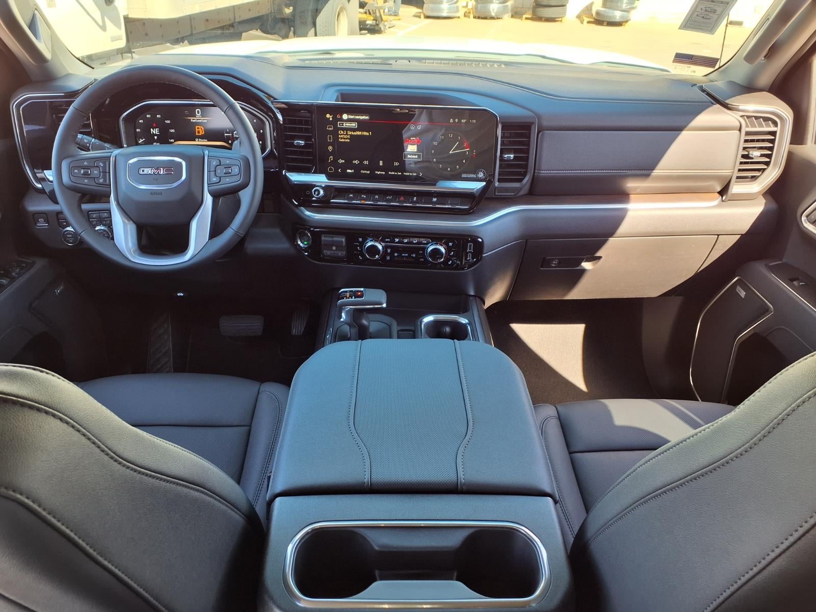 2026 GMC Sierra 1500 SLT Crew Cab Short Box 4WD